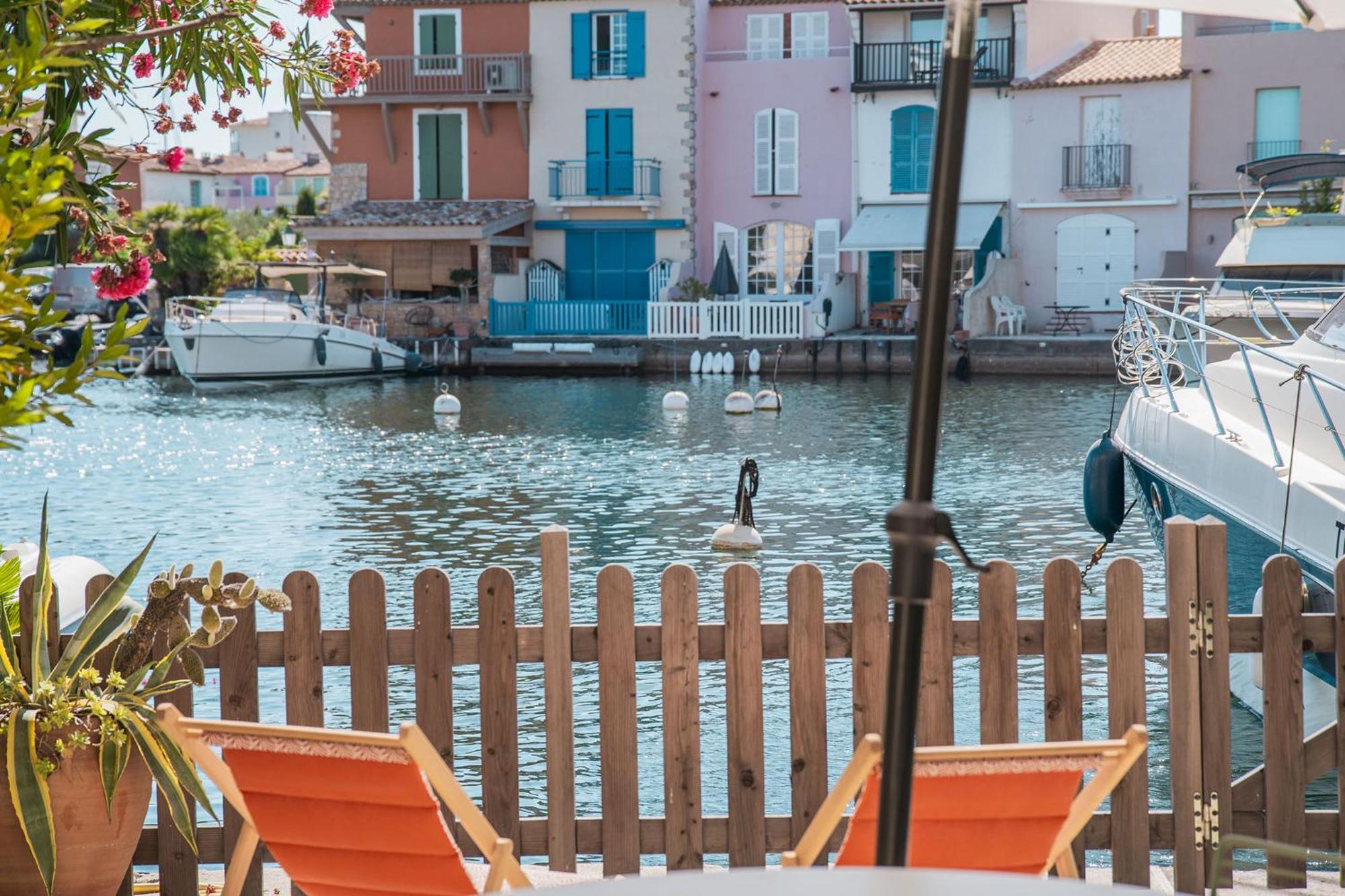 Appartement Amour Terrasse Sur L'Eau غريمو المظهر الخارجي الصورة