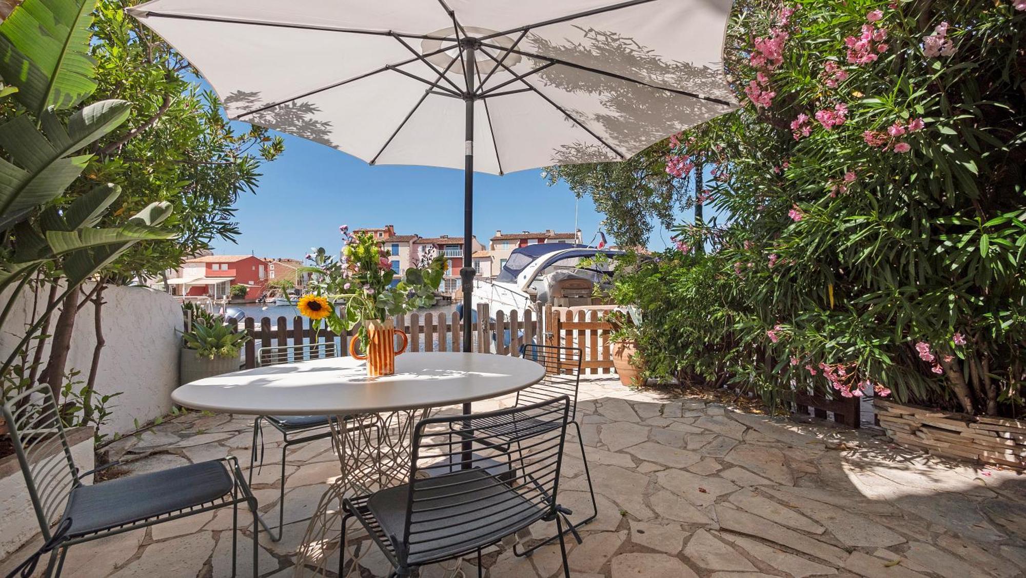 Appartement Amour Terrasse Sur L'Eau غريمو المظهر الخارجي الصورة